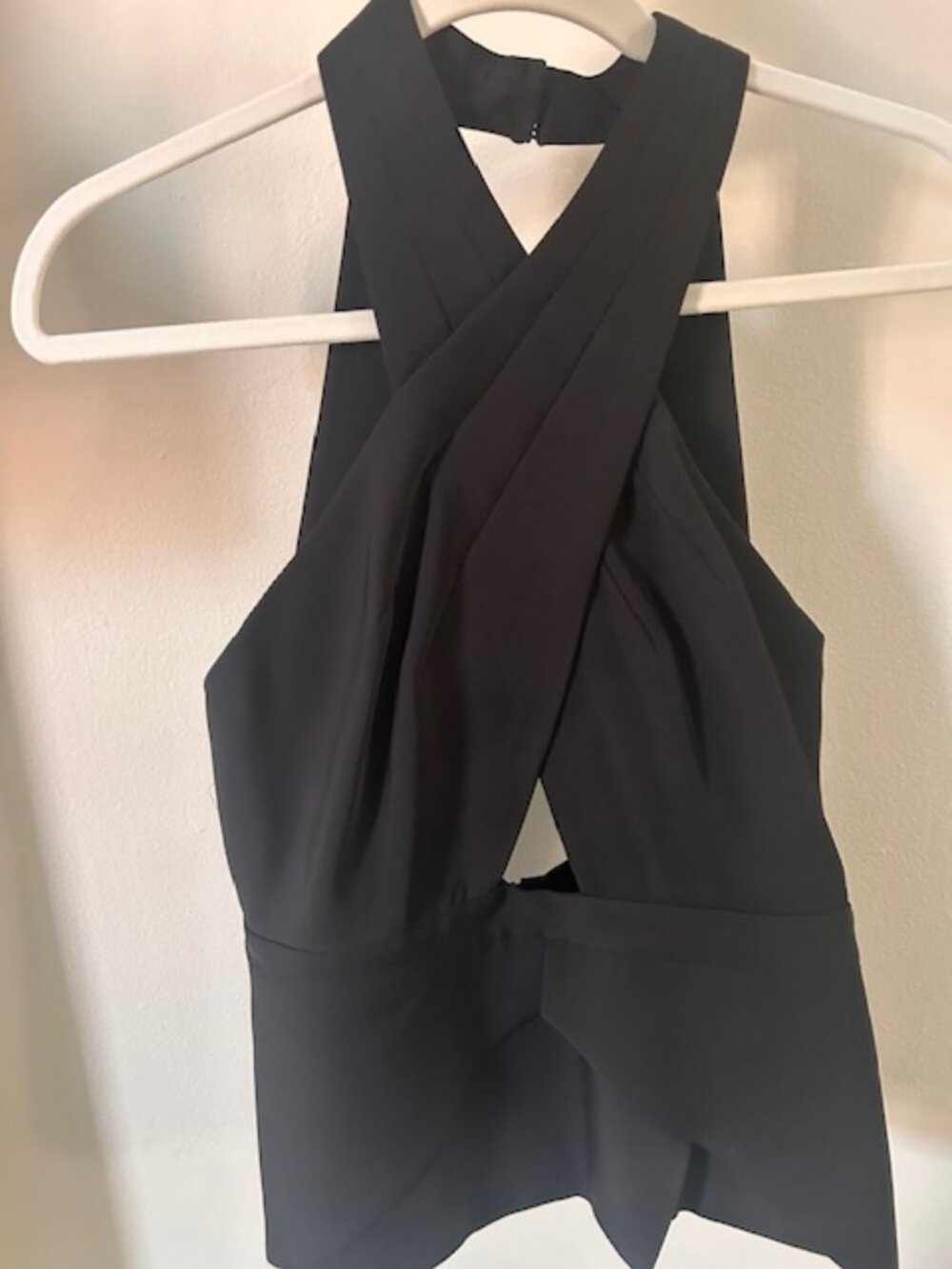 BCBGMaxAzria top - Picture 1 of 5
